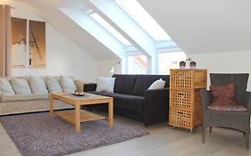 Grüntal 8 - Whg 9 Wohlfühloase in ruhiger Lage 52 qm Wohnfläche zzgl 12 qm großzügiger Dachterrasse!